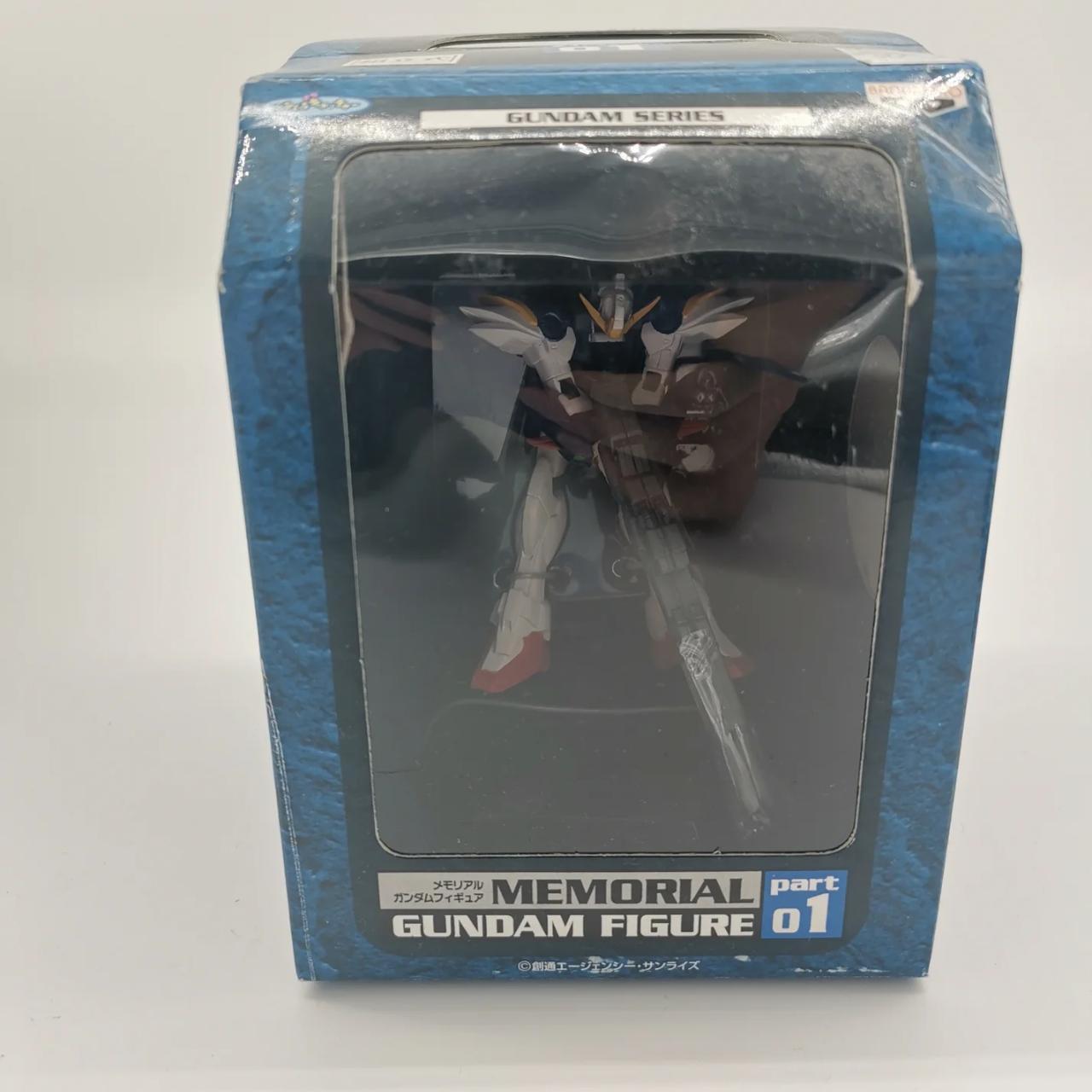 Memorial Gundam Figure Part 01